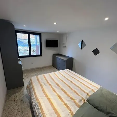 Ferienwohnung Le Petit Coin Du Fau Montauban Exterior foto